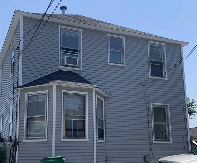 Primary Photo - 25 Mohawk Ave
