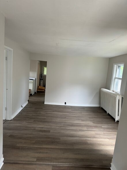 Living room - 111 W Seneca St