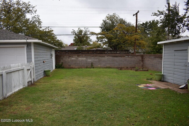 Building Photo - 4316 31st St