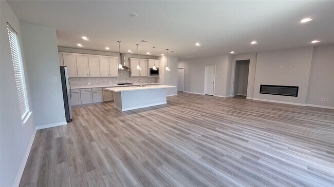 Building Photo - 14029 Alfafar Ct