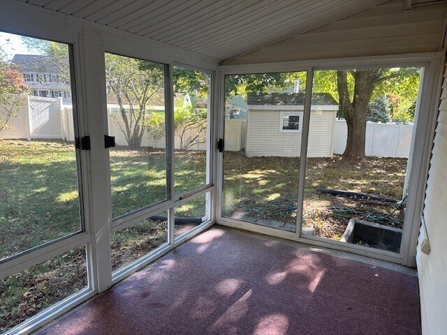 Building Photo - 25 Mountain Rd