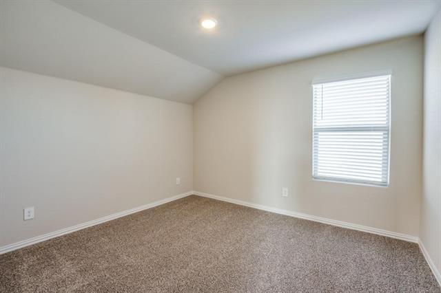 Building Photo - 5114 Bonanza Dr