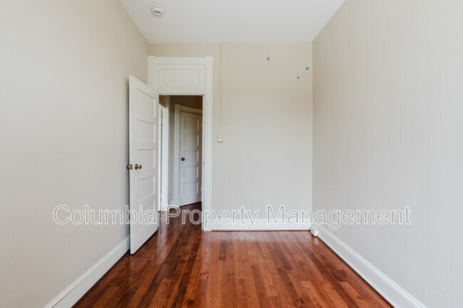 Building Photo - 3523 Warder St NW