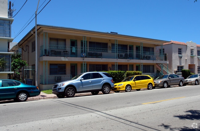 Building Photo - 1600 Drexel