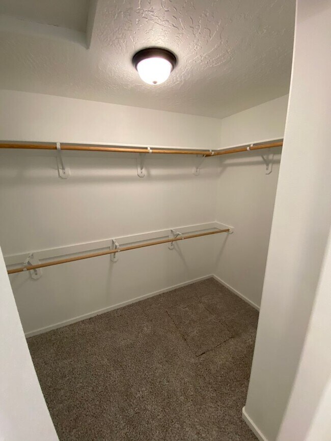 Building Photo - New Construction 3 Bed, 2 Bath House in Sp...