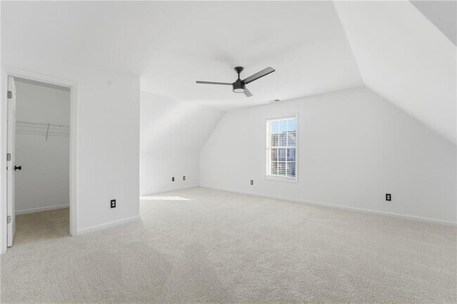 Building Photo - 205 Towne Ridge Dr