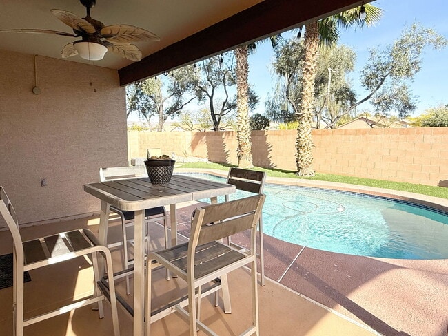 Building Photo - 6650 W Megan St