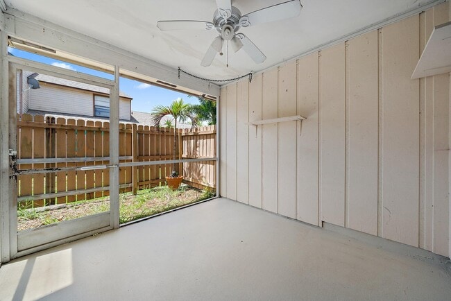 Building Photo - 110 Sherwood Cir
