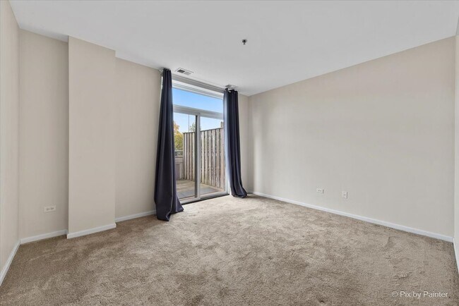 Building Photo - 3450 S Halsted St