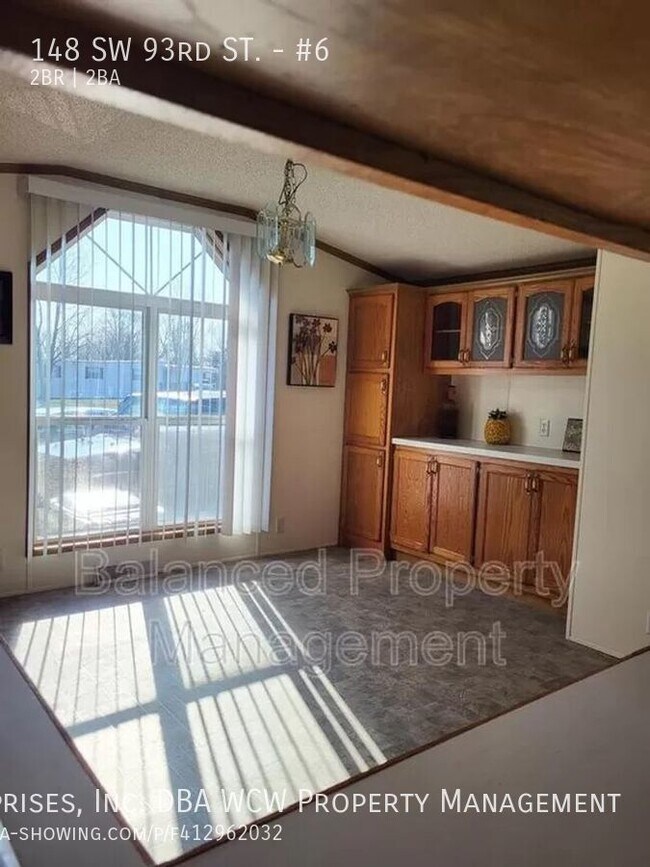Building Photo - 148 SW 93rd St