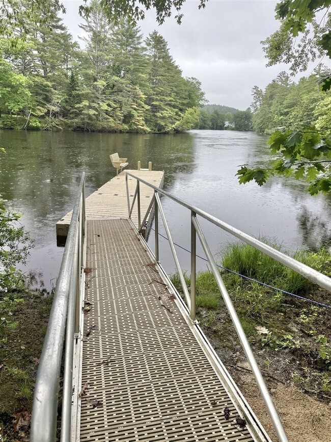 Building Photo - 20 Historical Ridge Rd