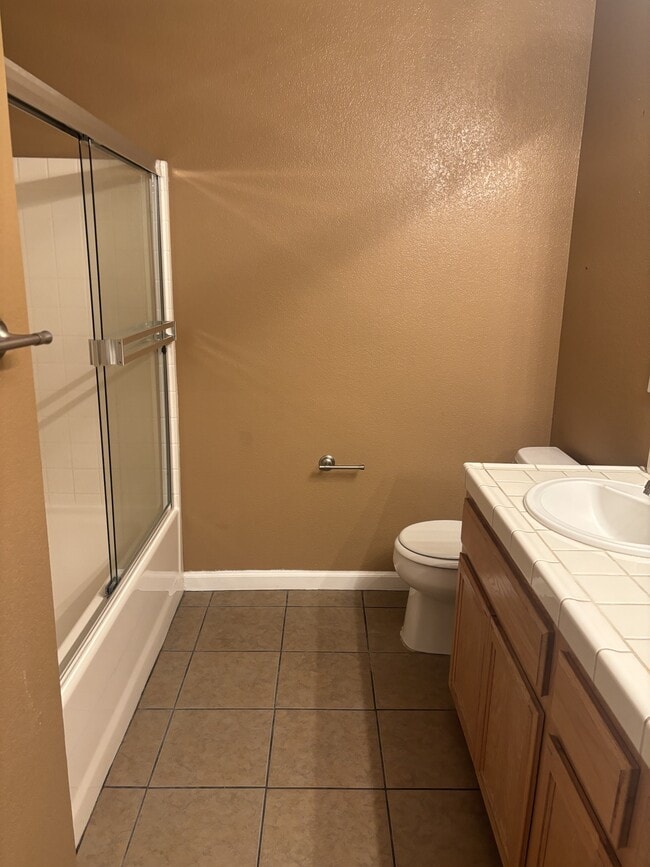 Building Photo - 2520 Arcadia Ct