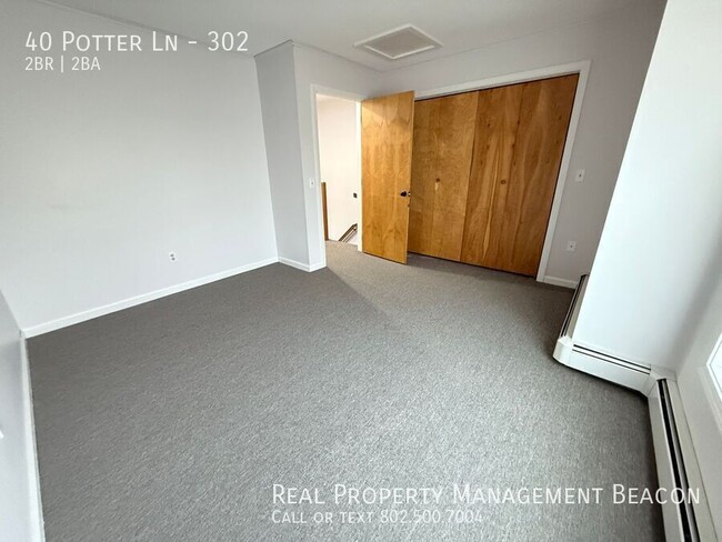 Building Photo - 2 BR/1.5BA $1975 plus utilities