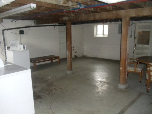 Building Photo - 1 Bed 1 Bath Mayfair Apartment With Garage in Denver! Available Now!