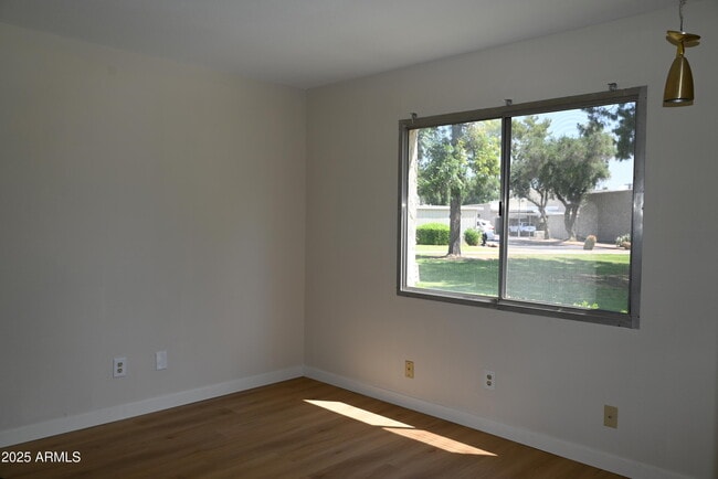 Building Photo - 5039 N 81st St