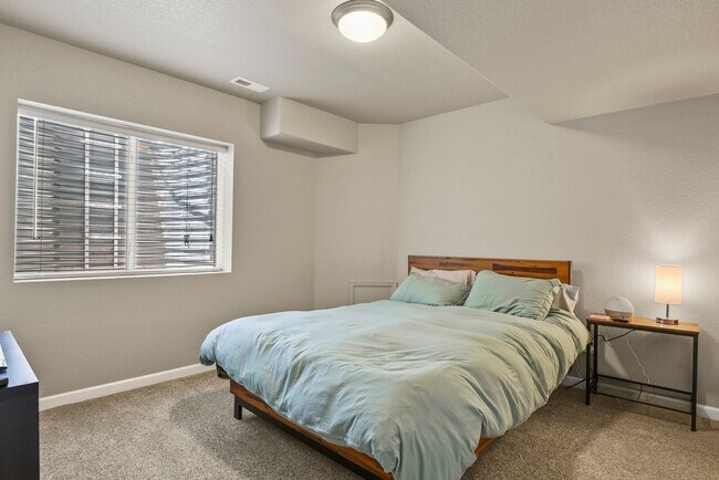 Building Photo - Wolf Ranch Rental in Academy D20 School Di...