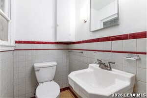 Building Photo - 119 Beverly Dr