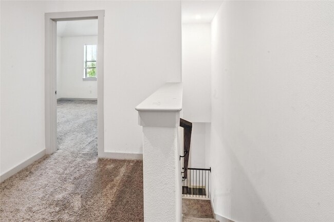 Building Photo - 6441 Iron Horse Blvd