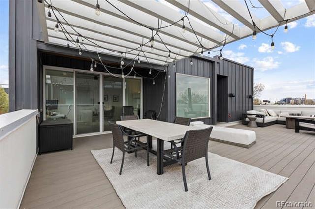 Building Photo - 1711 King St