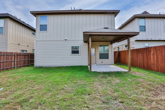 Building Photo - 16020 Travesia Way