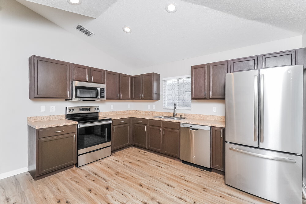 Building Photo - 12724 Lake Vista Dr