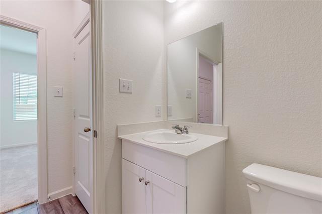 Building Photo - 1649 Whitworth Dr