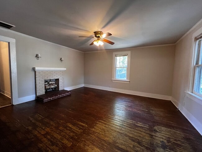 Building Photo - 1045 Macon Hwy