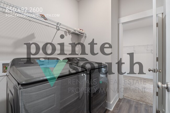 Building Photo - 7068 Whitetail Run Dr
