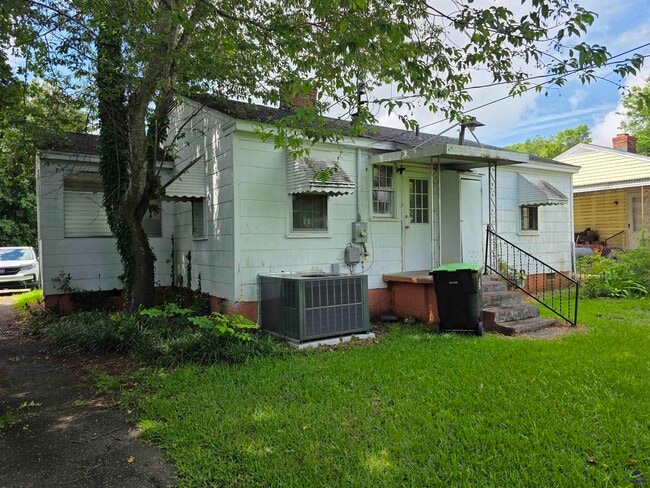 Building Photo - 114 Northview Ave