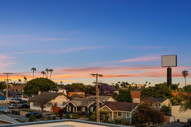 Building Photo - New modern style living -$1000 off FIRST M...