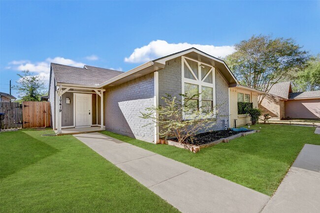 Building Photo - 17419 Ranch Country Rd