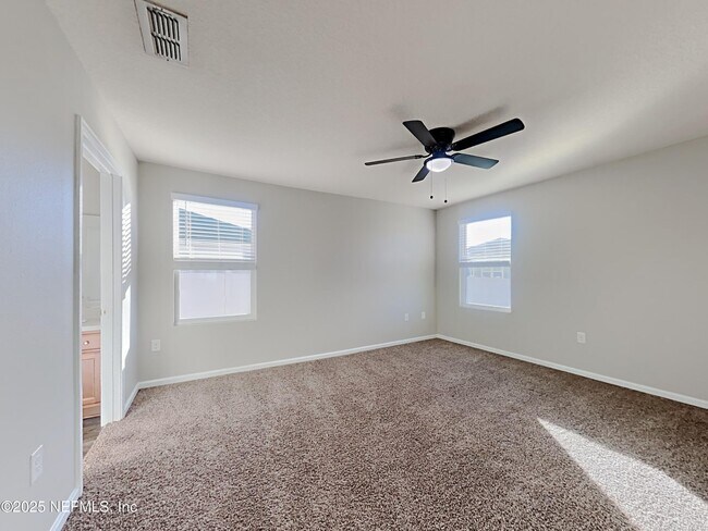 Building Photo - 2171 Pebble Point Dr