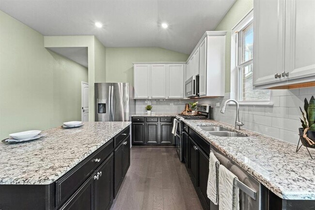Building Photo - 416 Gabrielle Anne Dr
