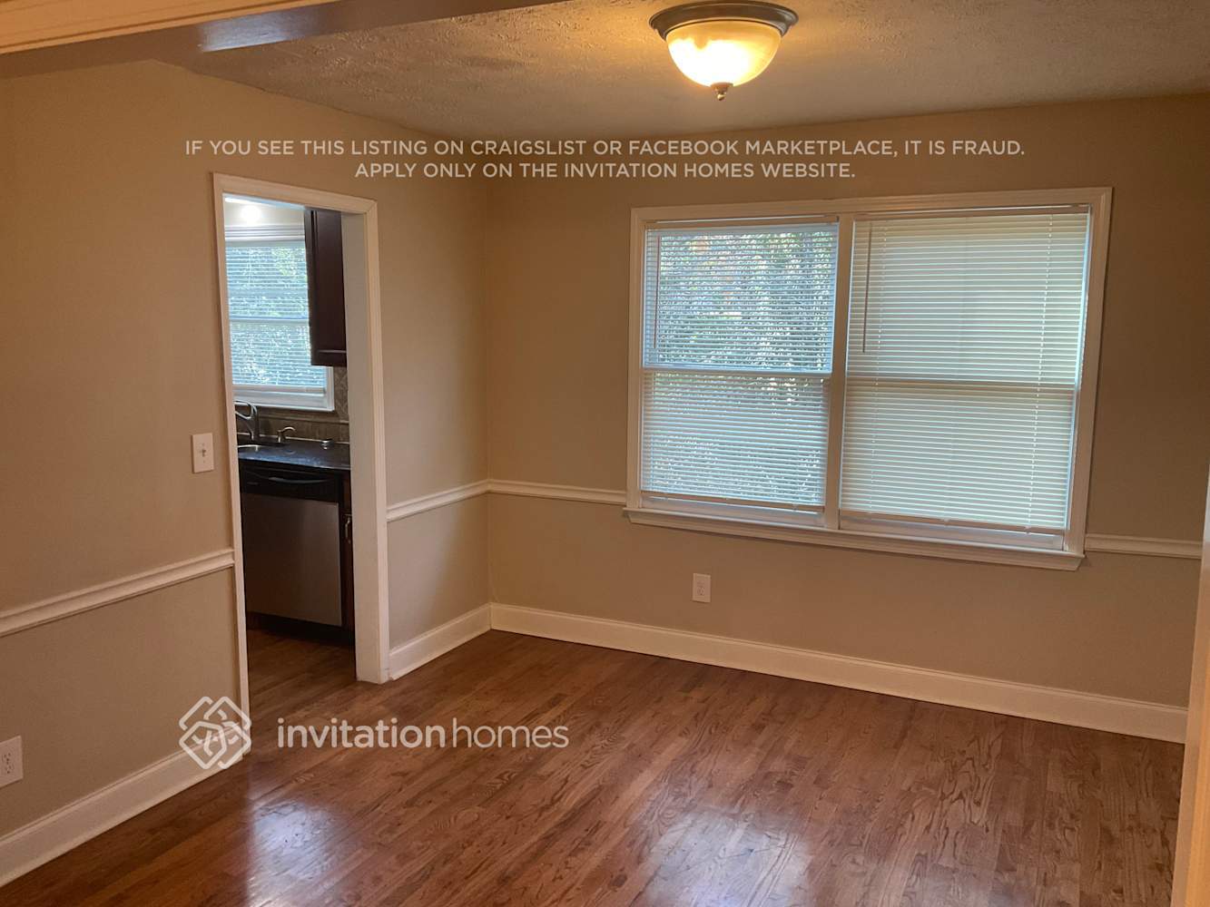 Building Photo - 3240 Wakefield Dr