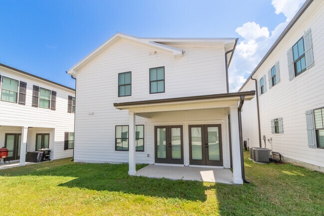 Building Photo - Best of Orange Beach - Casablanca