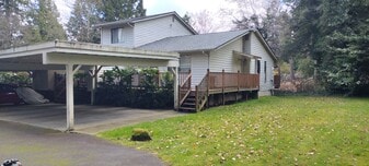 Building Photo - 295 Newport Way SW