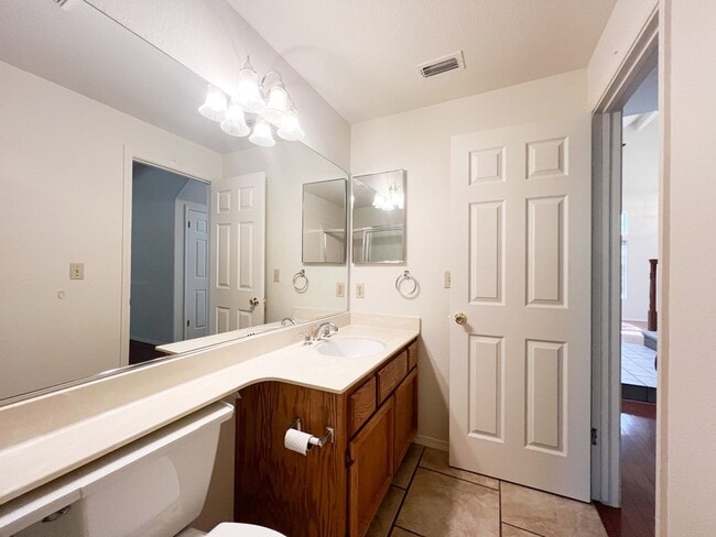 Building Photo - 8330 Sea Island Ct