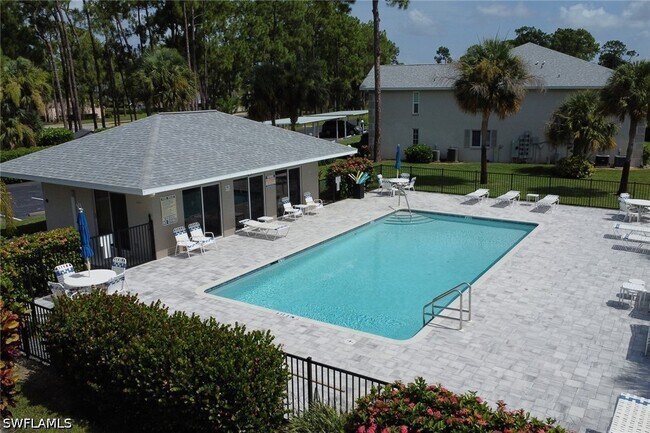 Building Photo - 800 Augusta Blvd