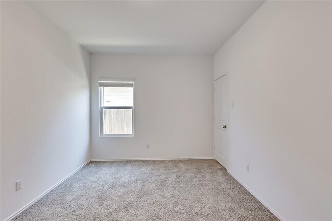 Building Photo - 362 Geode Glen