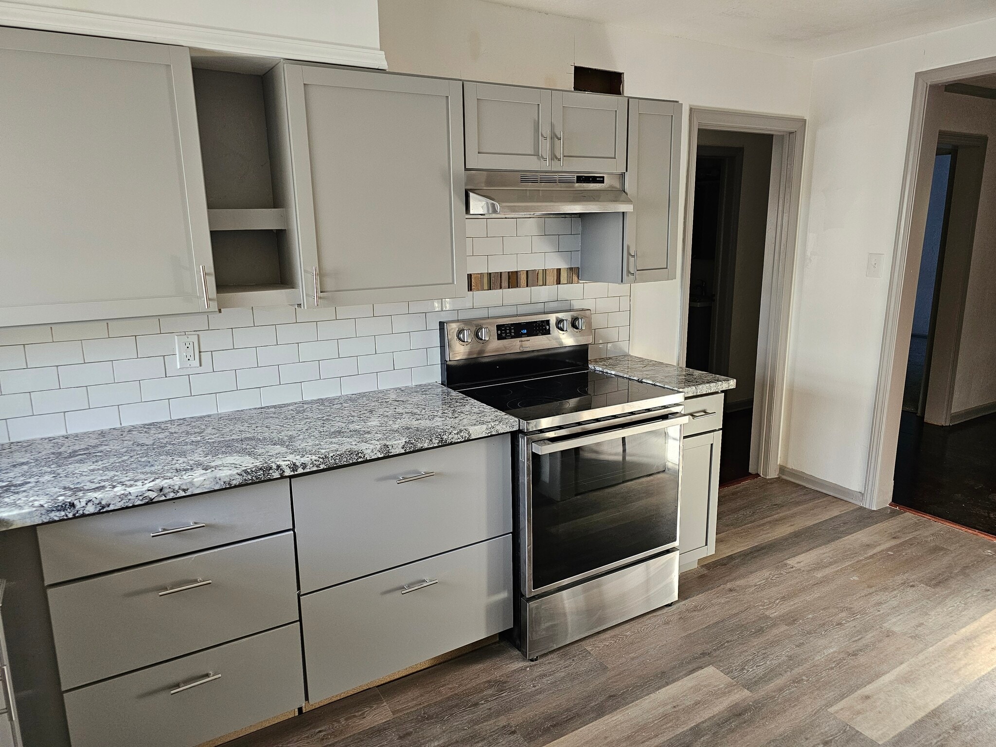Building Photo - 5240 Highland Ave