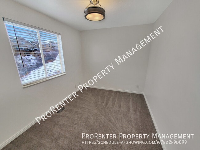 Building Photo - 3585 N 275 E