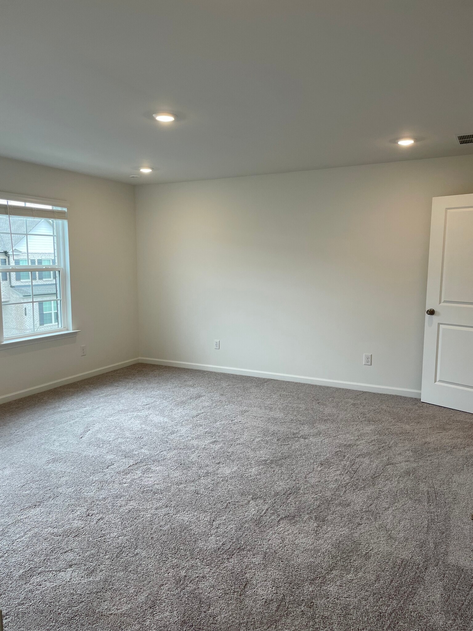 Building Photo - 102 Smithwood Dr