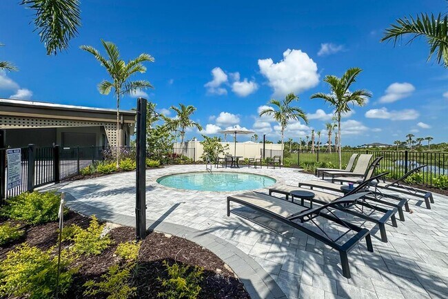 Building Photo - 9312 Tequila Sunrise Dr