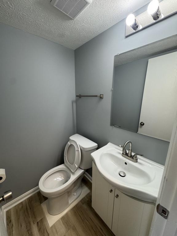 Building Photo - 30 Apple Ln