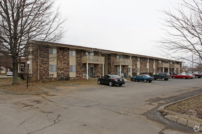 Building Photo - Cedarwood Apartments