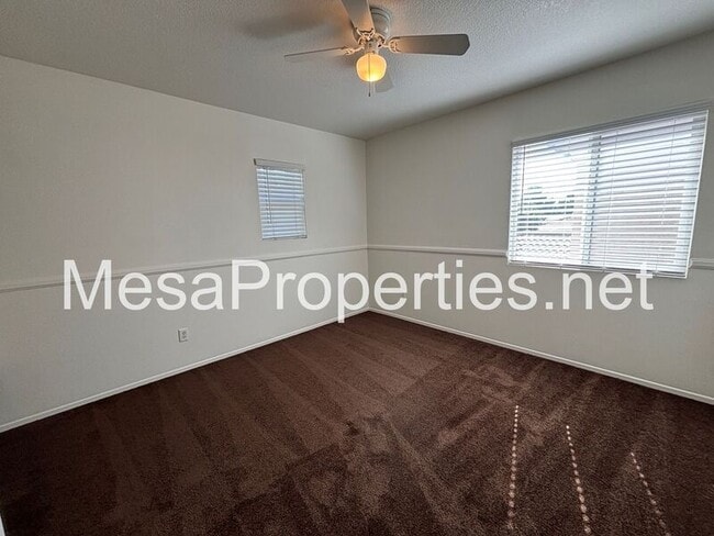 Building Photo - 14350 Jackrabbit Ln