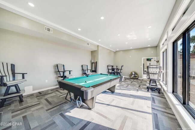 Building Photo - 17462 Front Beach Rd