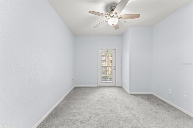 Building Photo - 860 N Orange Ave