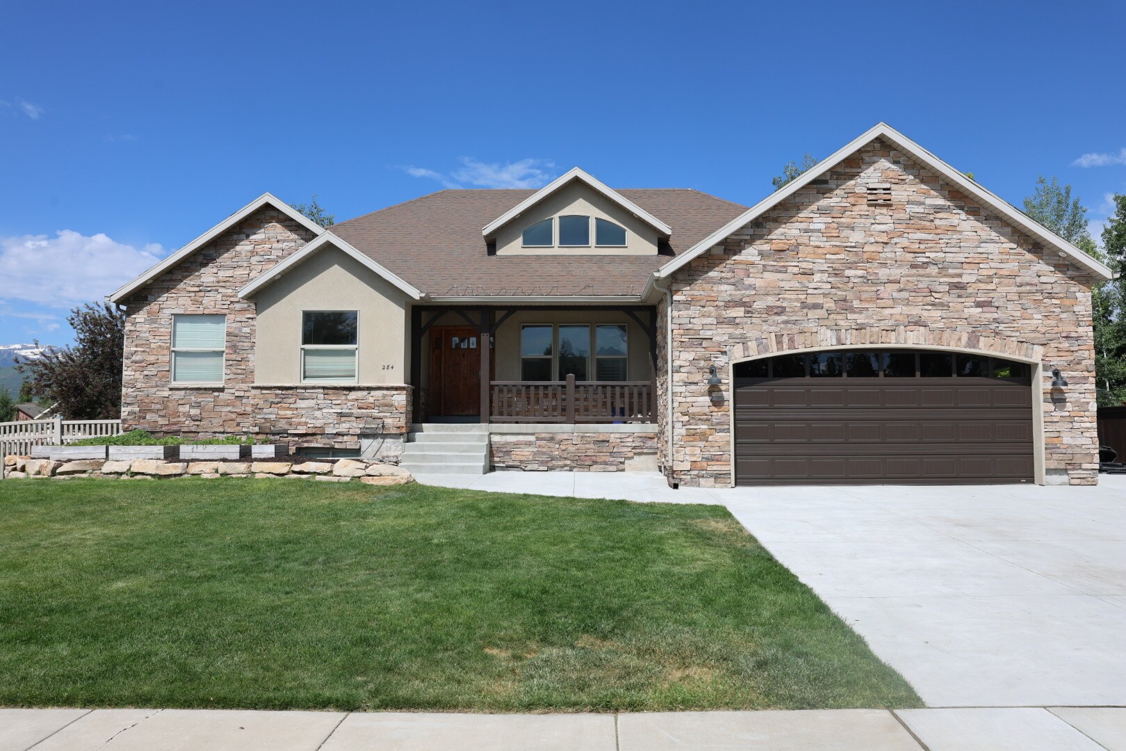 Building Photo - 284 S 550 E