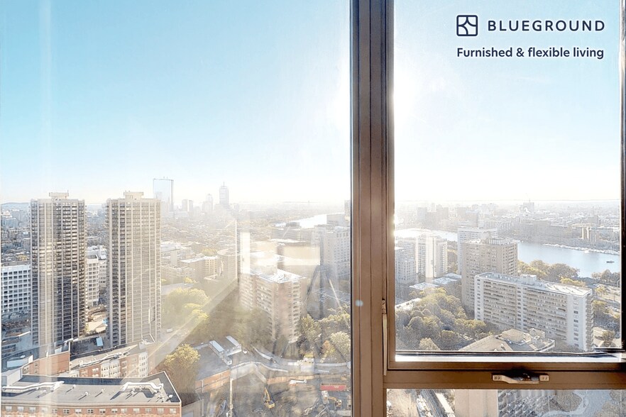 Building Photo - 1 Nashua St